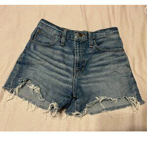 Madewell - the perfect jean short 25